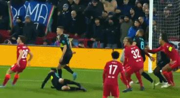 NBA交易市场动态：湖人完成外援签约,