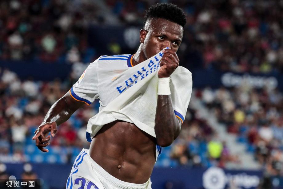 如何看待皇马近况？卡塞米罗：不会为皇马担心，我更担心曼联