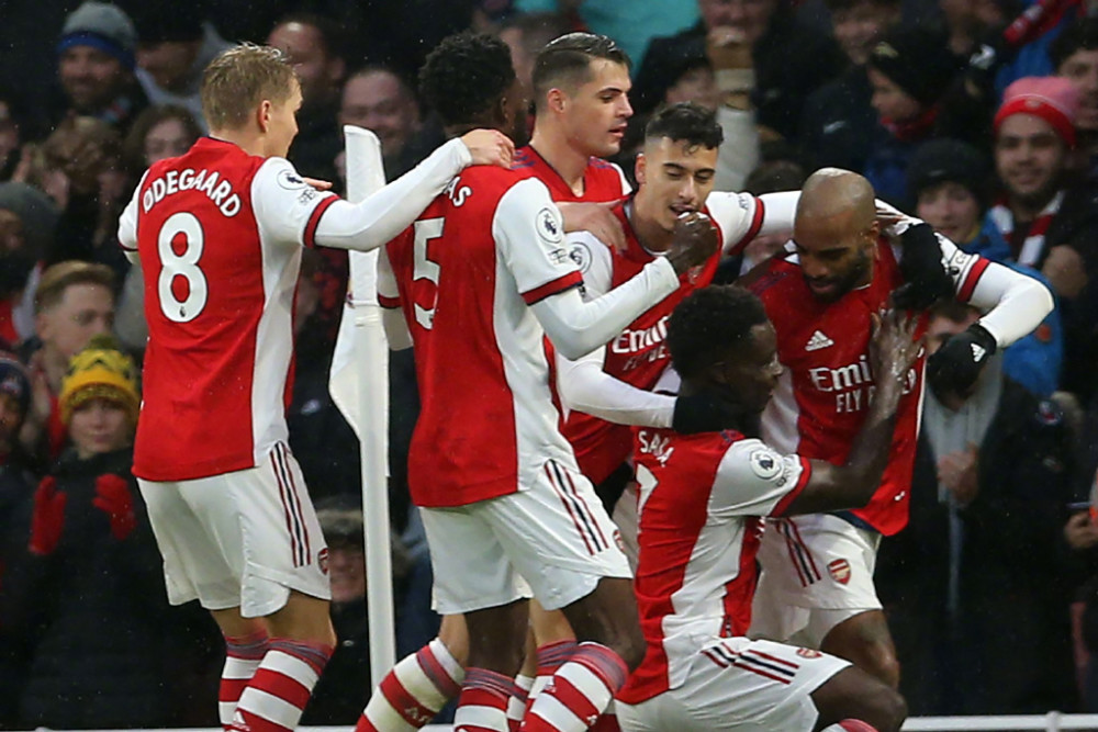 足球意大利名将宣布退役，时代落幕