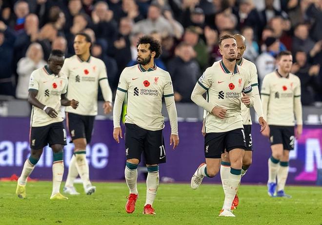 弗兰克：接手时觉得缺少6号位，帕利尼亚具有我们需要的特点