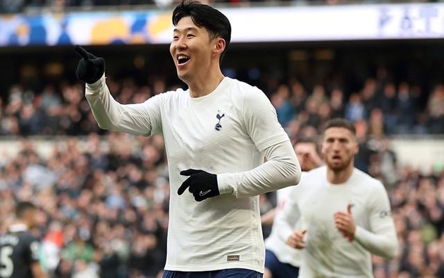 英超替补进球后被换下，特罗萨德成阿森纳队史第三人